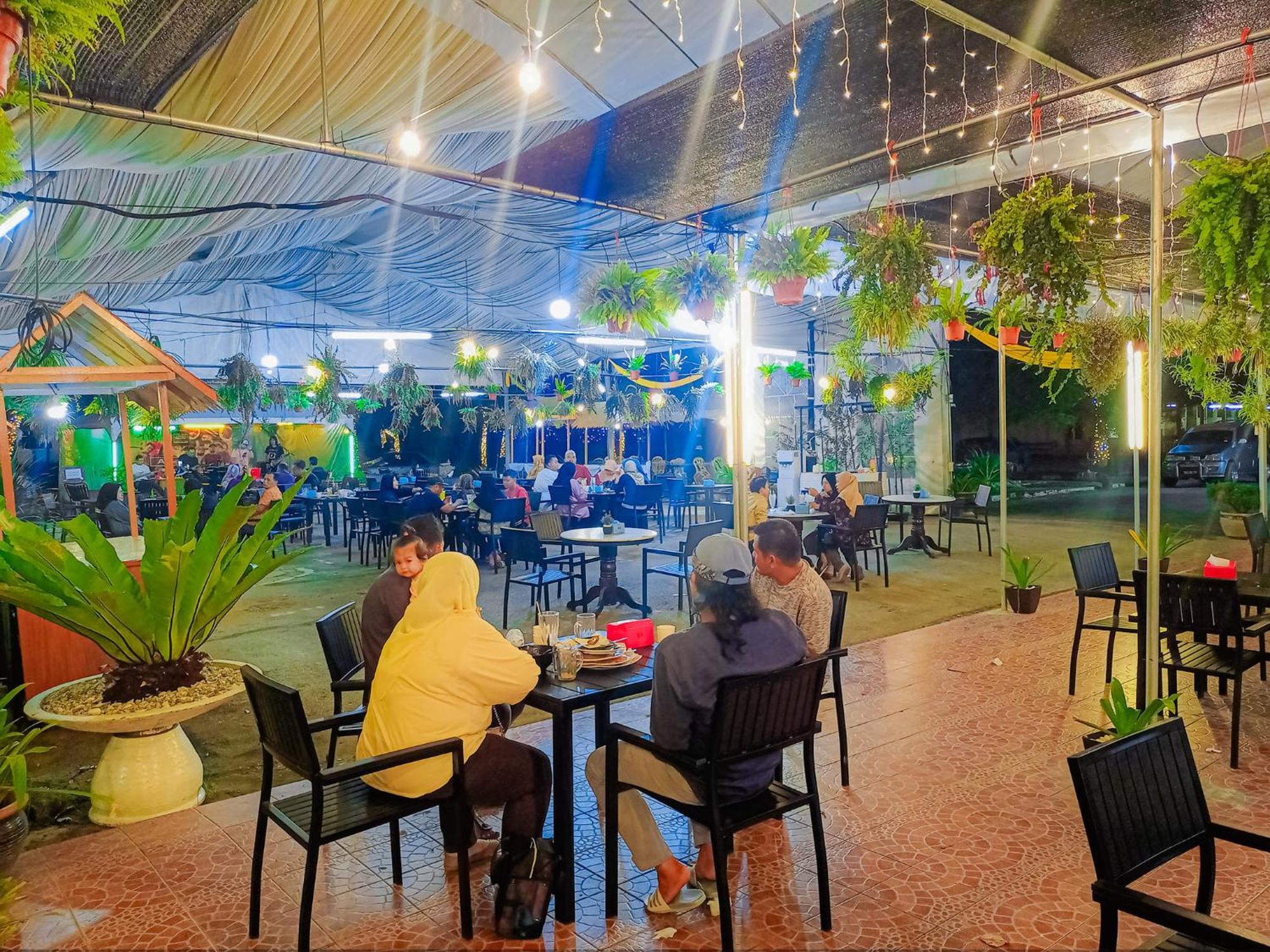 丁加奴马术度假酒店 瓜拉丁加奴 外观 照片